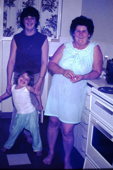 Susan, Nanna & Michelle